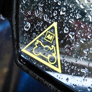 AA-Think-Bikes-Campaign-wing-mirror-cycling-safety-aathinkbikes-fleet-news