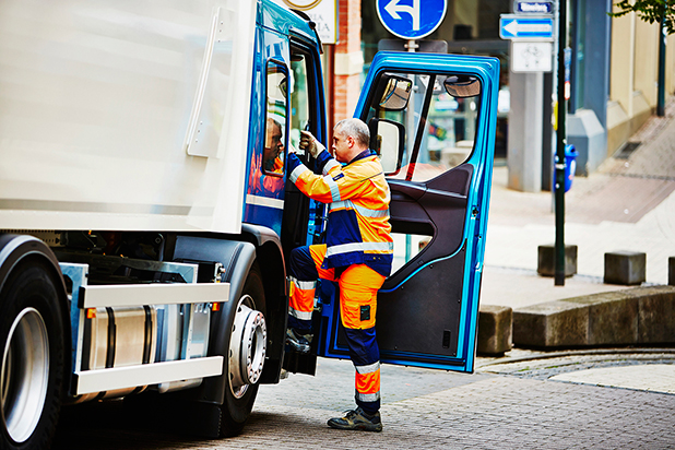 Volvo-FE-LEC-back-new-fleet-trucks