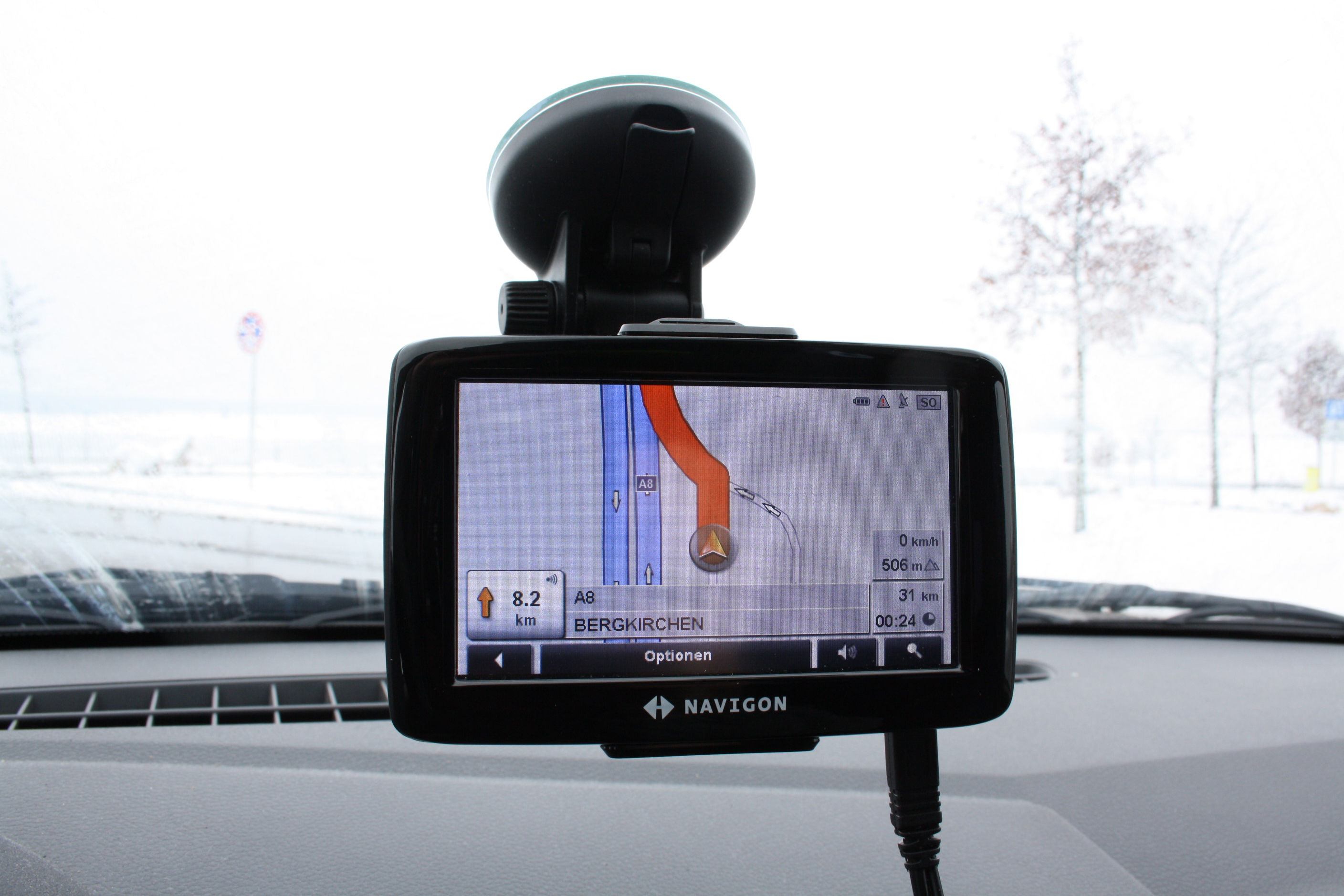 41_26_55---Emergency-motorway-phone_web