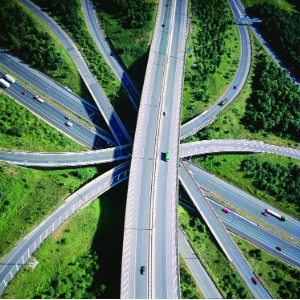 motorway-intersection-5581714a51585
