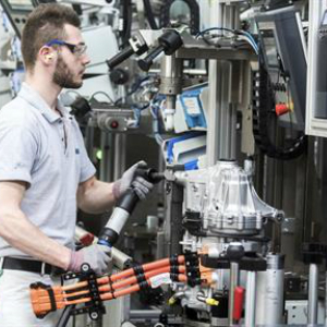GKN-e-axel
