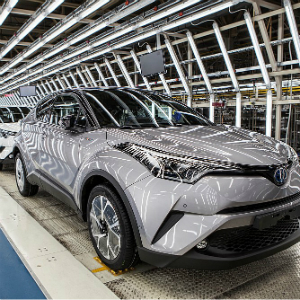 new toyota c-hr crossover