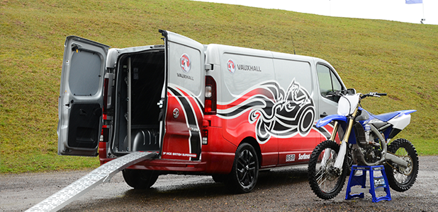 Movano Race Van Concept and Vivaro Race Van Concept