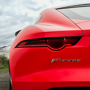 The new Jaguar F-TYPE four-cylinder- A pure sports car