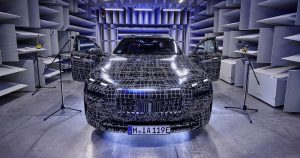 BMW i7 in sound booth
