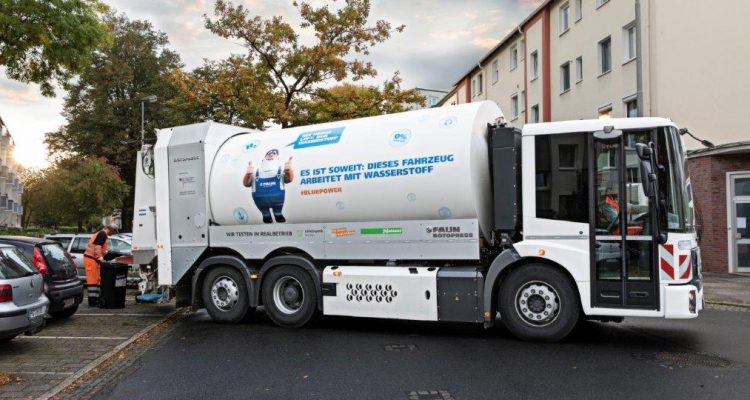 Hydrogen Fuel Cell Refuse Truck