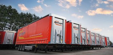 381-02-Schmitz-Cargobull-Manfreight-1200x705