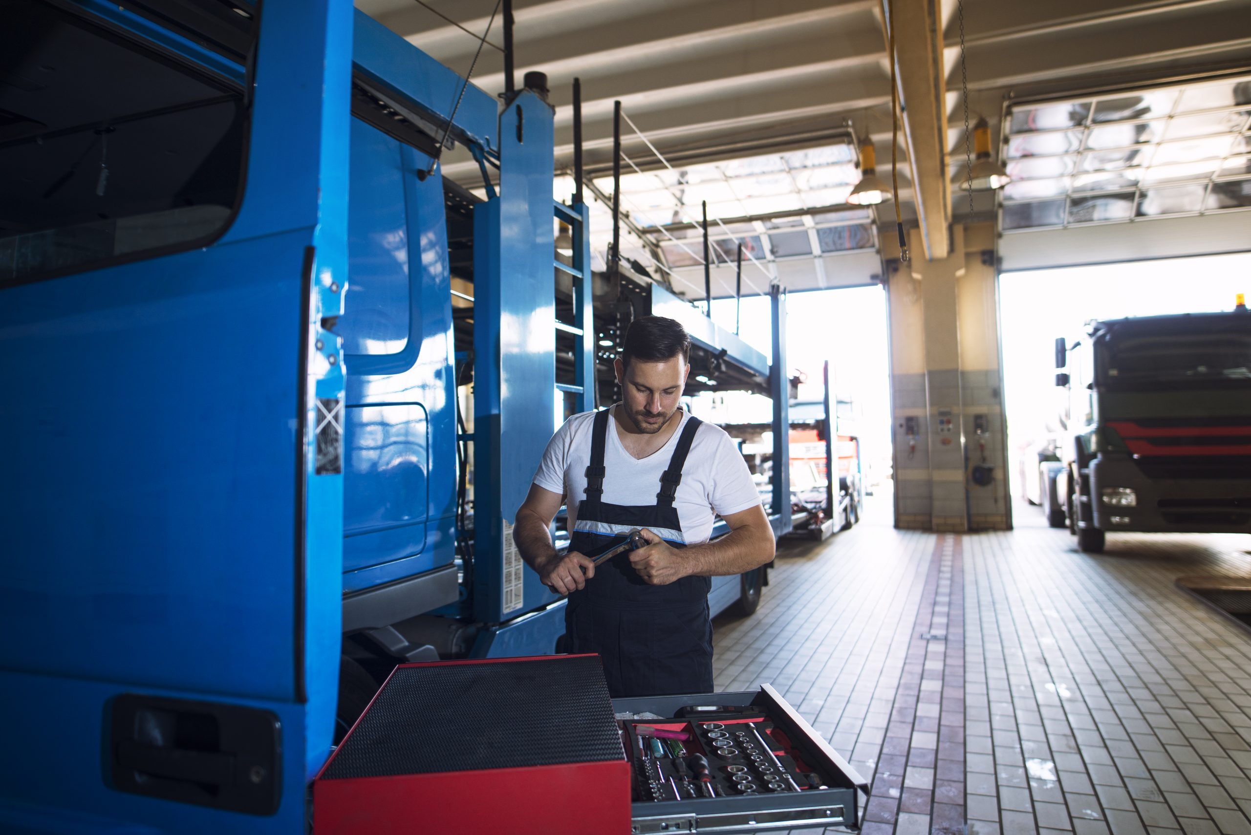 Truck manufacture