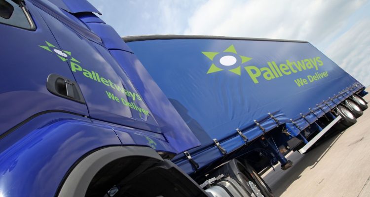 Palletways articulated lorry