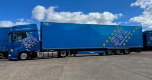 Southern Van Lines with Frone trailer