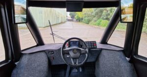 Centralised driving position
