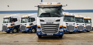 6 DAF Trucks for JLM Transport