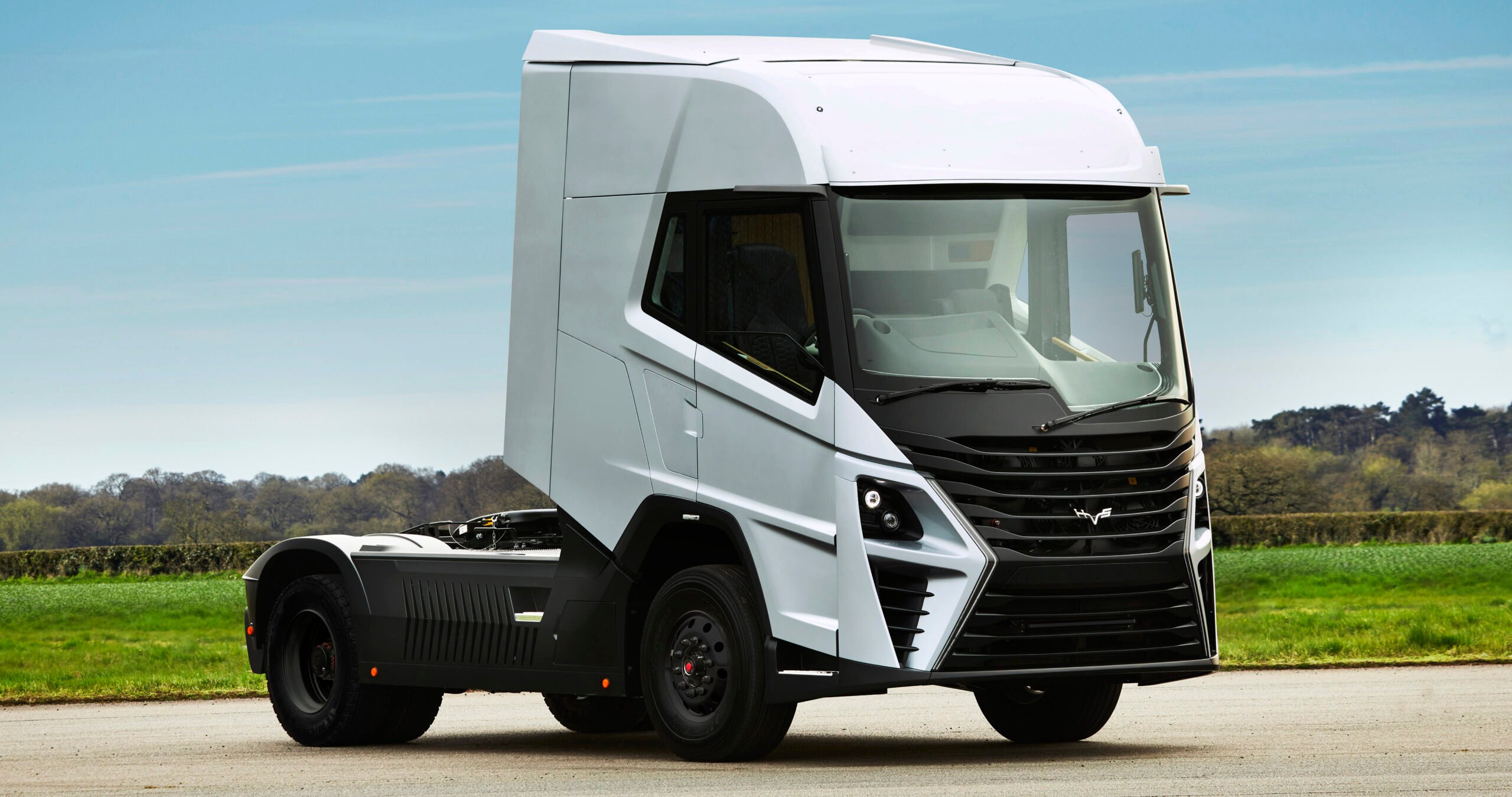 HVS unveils UK's first ZeroEmission HydrogenElectric HGV