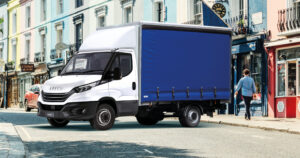IVECO DRIVEAWAY PR 3.5T CURTAINSIDE