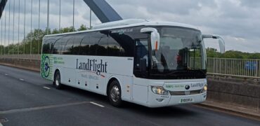 LandFlight's Yutong coach