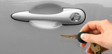 Car handle & keys