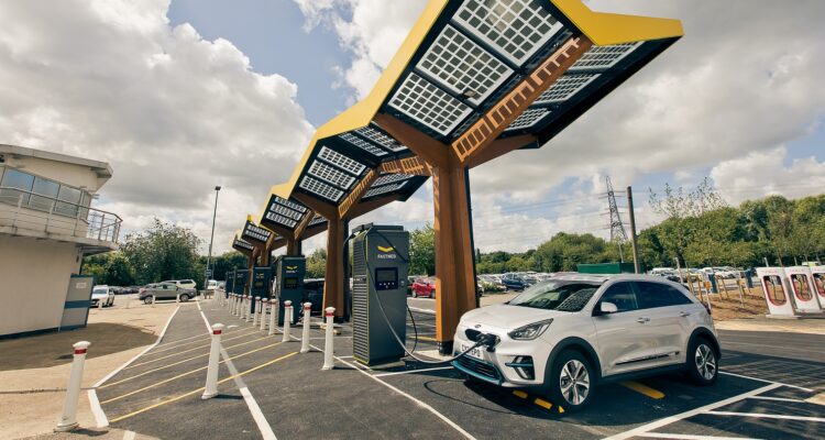 Energy Superhub Oxford-charging hub
