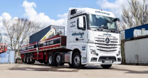 Old Haulage's new Actros tractor