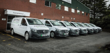 MB Vans - Topspeed Couriers