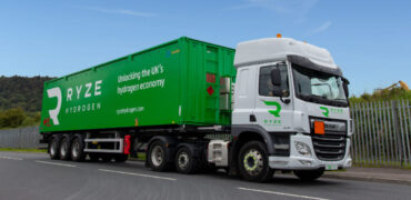 Truck transporting Ryze Hydrogen