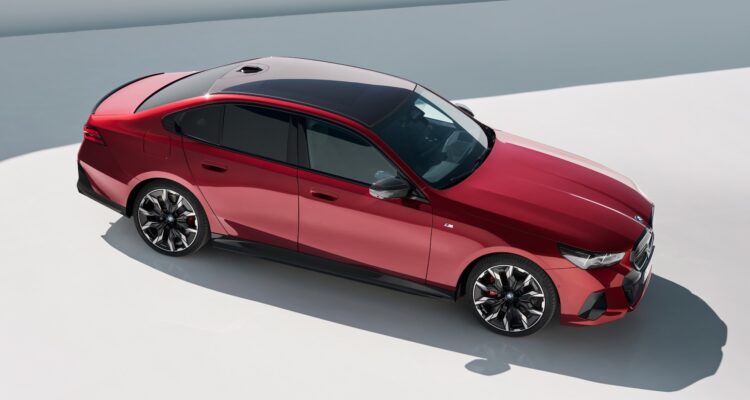 BMW i5 M60