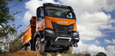 Iveco X-Way tipper