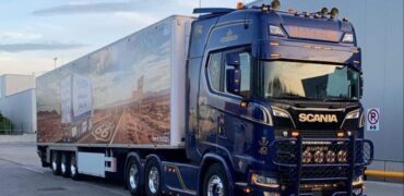 M&M Kerr truck