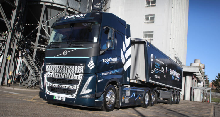 Boortmalt has put a new 44-tonne Volvo FH Electric 6x2 tractor unit into operation – believed to be the first heavy-duty electric truck working in East Anglia