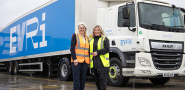 Left to right: Lyn Warren, Chief Human Resources Officer, Jayne Ellam HGV Class 1 driver