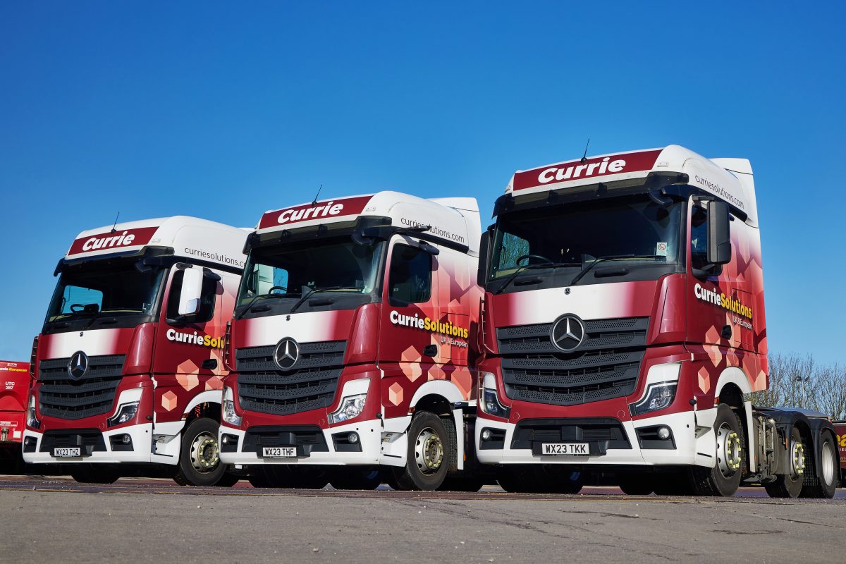 Currie Solutions has strengthened its long relationship with Asset Alliance Group after taking delivery of 13 Mercedes-Benz Actros trucks.