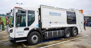 Electric refuse truck