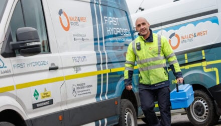 WWU driver Alun Jones on operations with First Hydrogen's FCEV