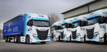 Flexible IVECO S-Way trucks join the growing North Kent Distribution fleet