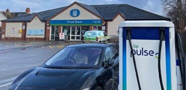 Car charging at Roman Bank
