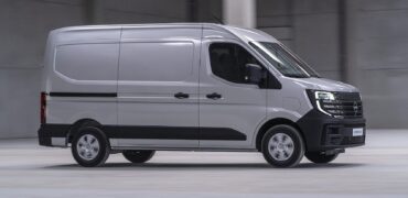 Nissan Interstar vans