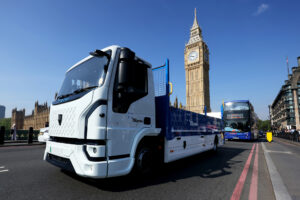 TG Lynes' new BEV Tevva truck