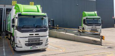 Volvo FM Electric tractor units