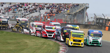 Truck racing