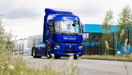 Renault Trucks celebrate the arrival if the E-Tech T tractor