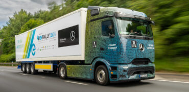 Mercedes-Benz eActros taking part in the EV Rally