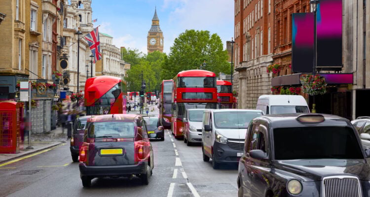 London's air quality improves significantly following ULEZ expansion