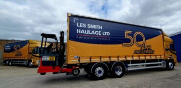 50th anniversary trucks extra - Les Smith