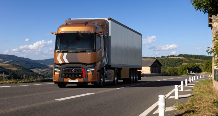 Renault Trucks Model Year 2025
