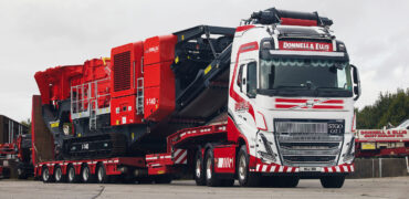 VOLVO TRUCKS MAKES INROADS AT DONNELL & ELLIS HEAVY HAULAGE WITH DOUBLE FH16 DELIVERY