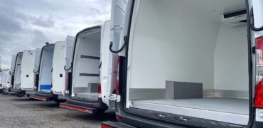 CoolKit vans