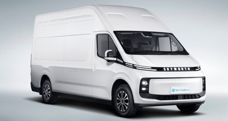 Skywell premieres ‘233’ large van at Paris Motor Show
