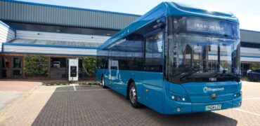 Stagecoach bus being charged from a Schneider Electric chargepoint