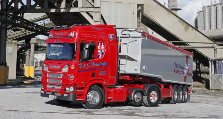 Pioneering haulage firm commits to HVO