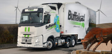 A new gas-powered Volvo FH Aereo