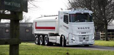 C J Hurford & Sons has taken delivery of the UK’s first Volvo FH Aero 8x4 Tridem tipper